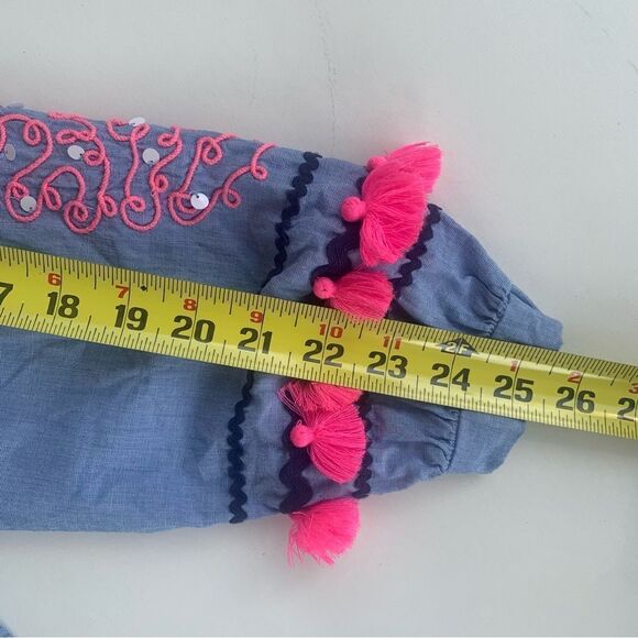 Lilly Pulitzer Blouse XS Keela Chambray Peasant Embroidered Tassel Tie V-Neck - Picture 4 of 12